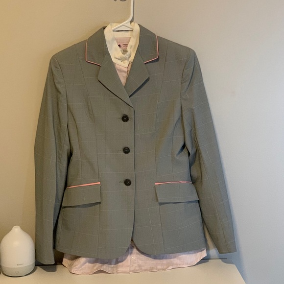 Children’s show jacket - Picture 1 of 2